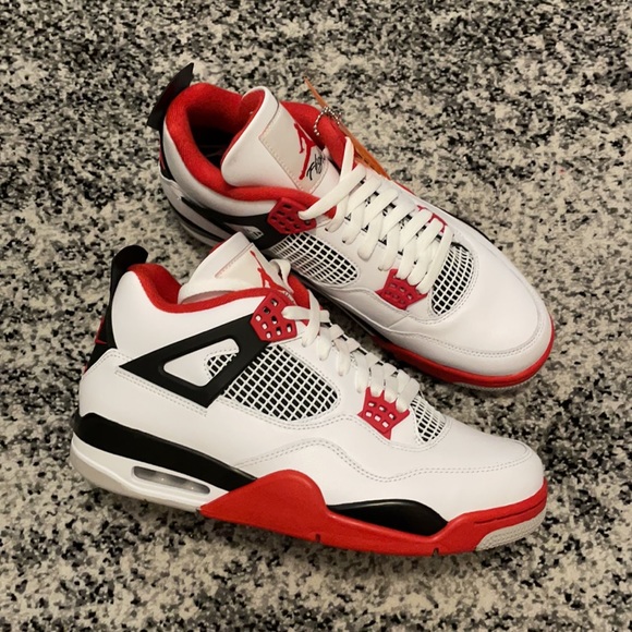 Air Jordan 4 retro “fire red” - Picture 2 of 5